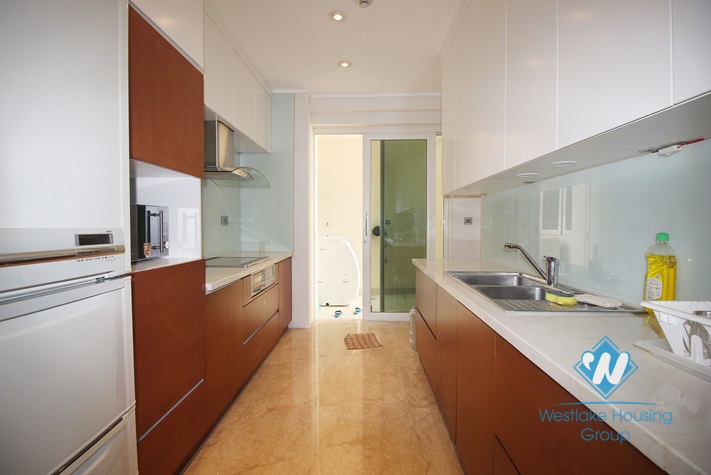 Beautiful apartment for rent, modern furniture for rent in ciputra ha noi